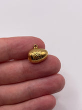 Load image into Gallery viewer, 9ct gold egg charm
