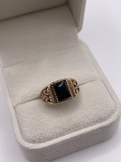 9ct gold onyx signet ring