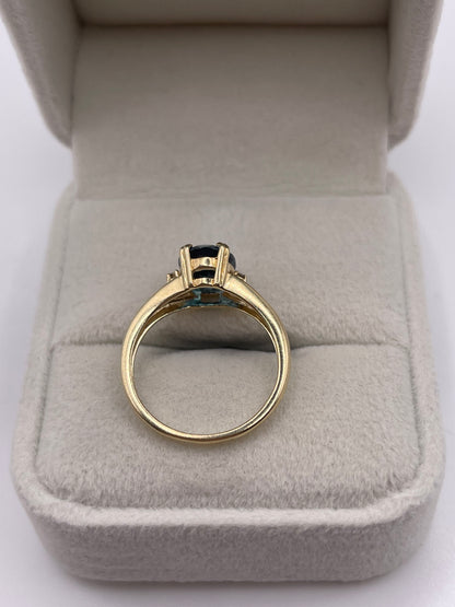9ct gold topaz and diamond ring