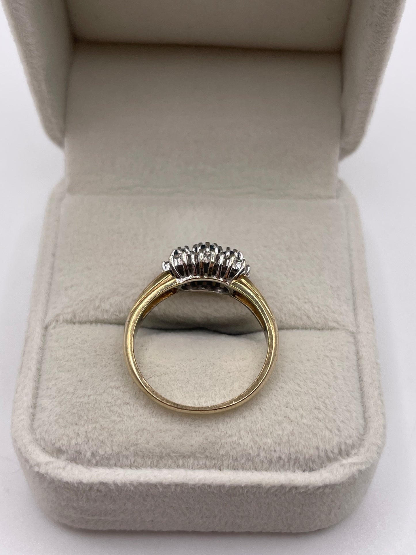9ct gold topaz and diamond ring