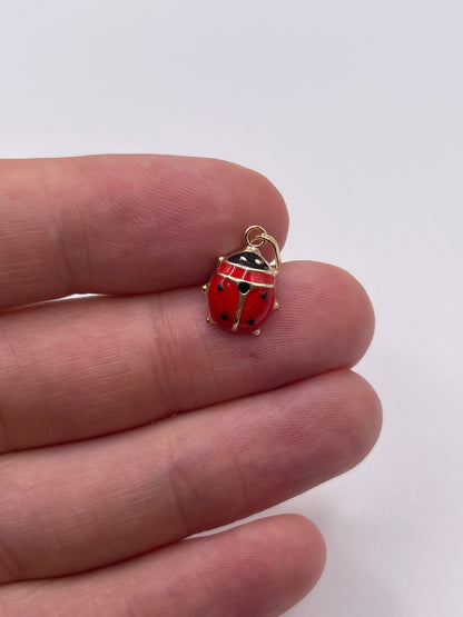 9ct gold enamelled ladybird charm