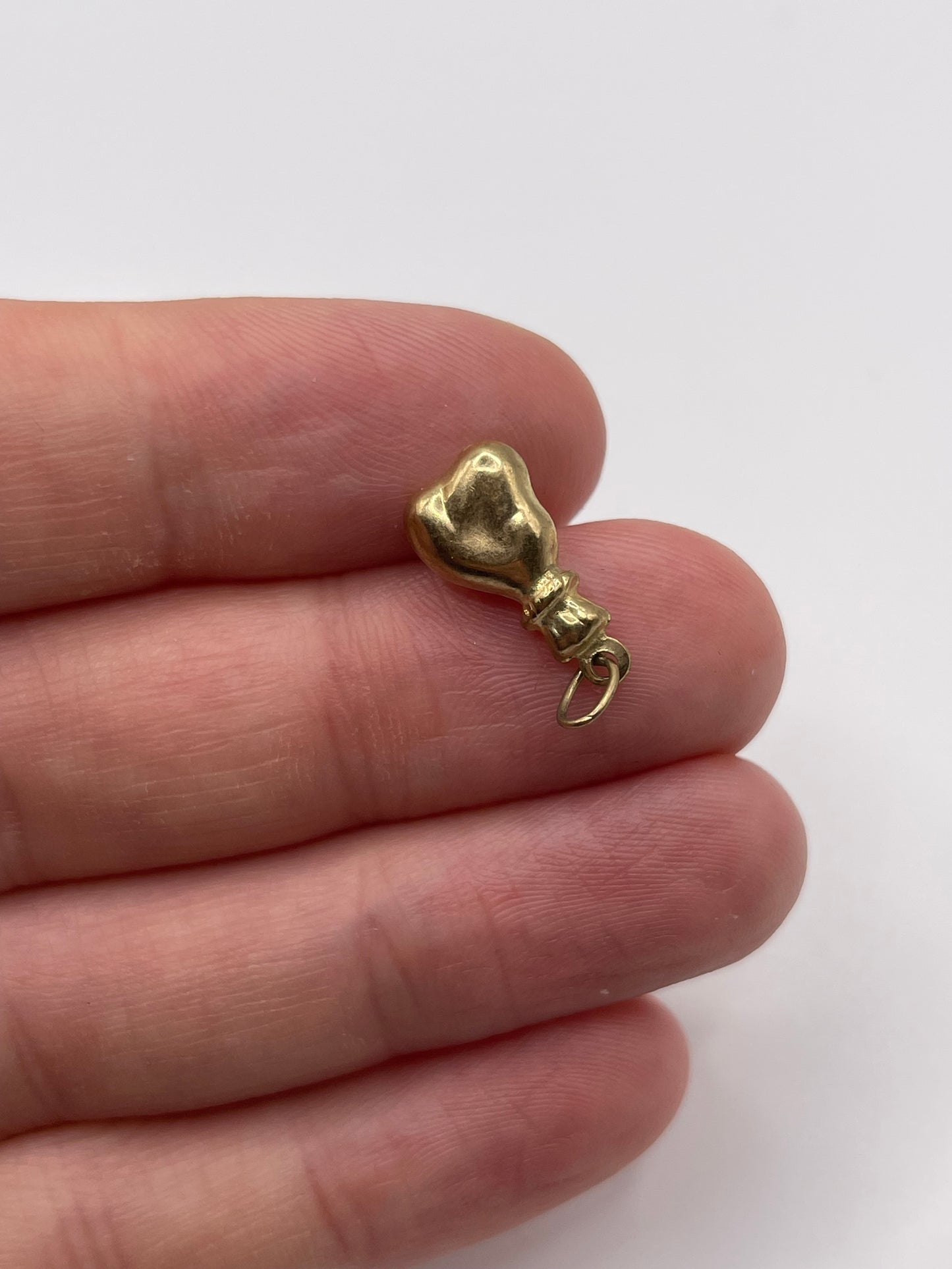 9ct gold money bag charm