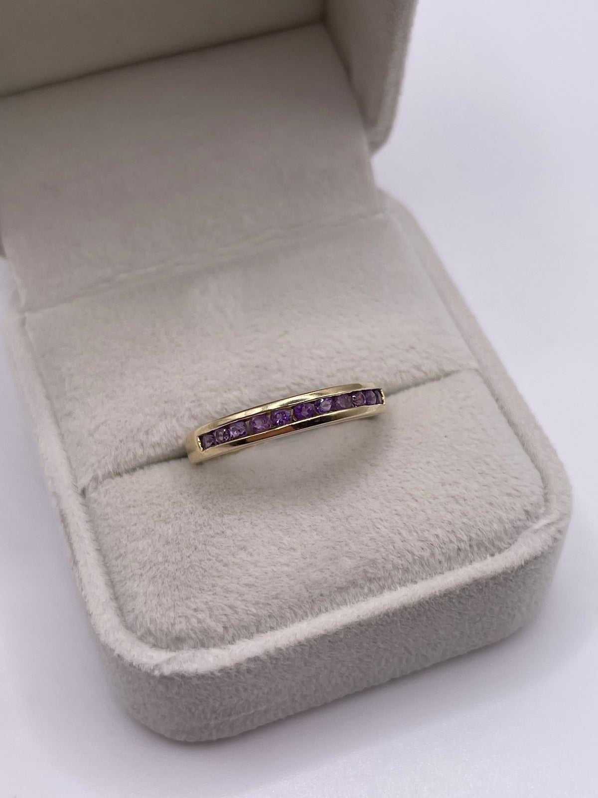 9ct gold amethyst ring