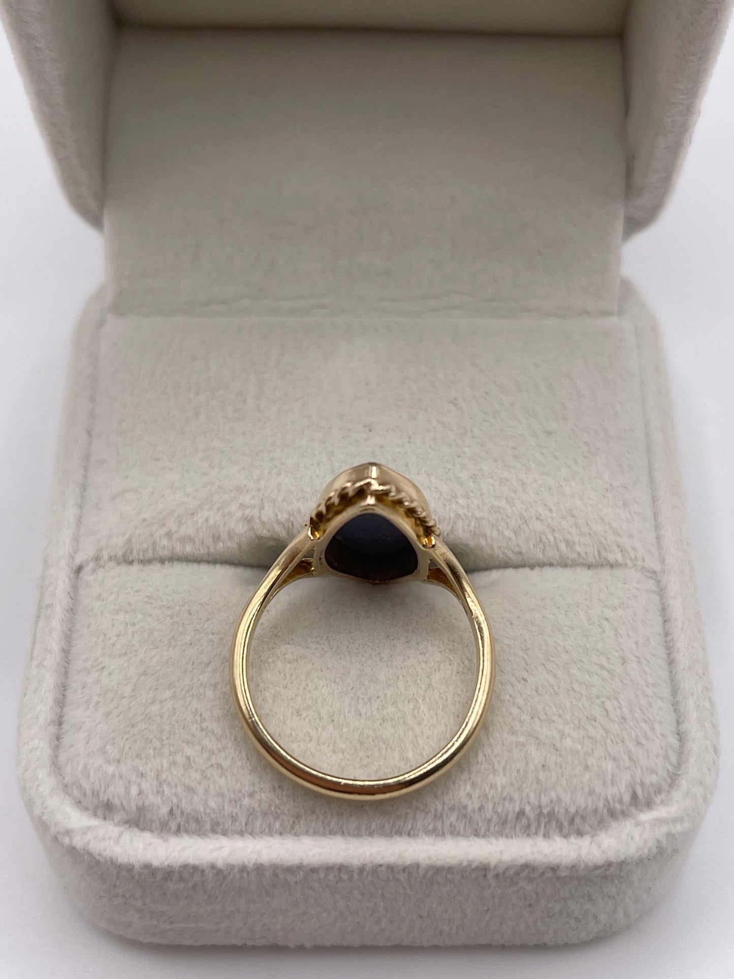9ct gold Wedgwood ring