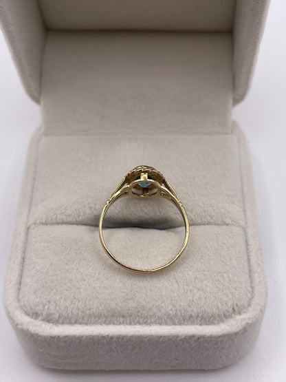 9ct gold blue topaz ring