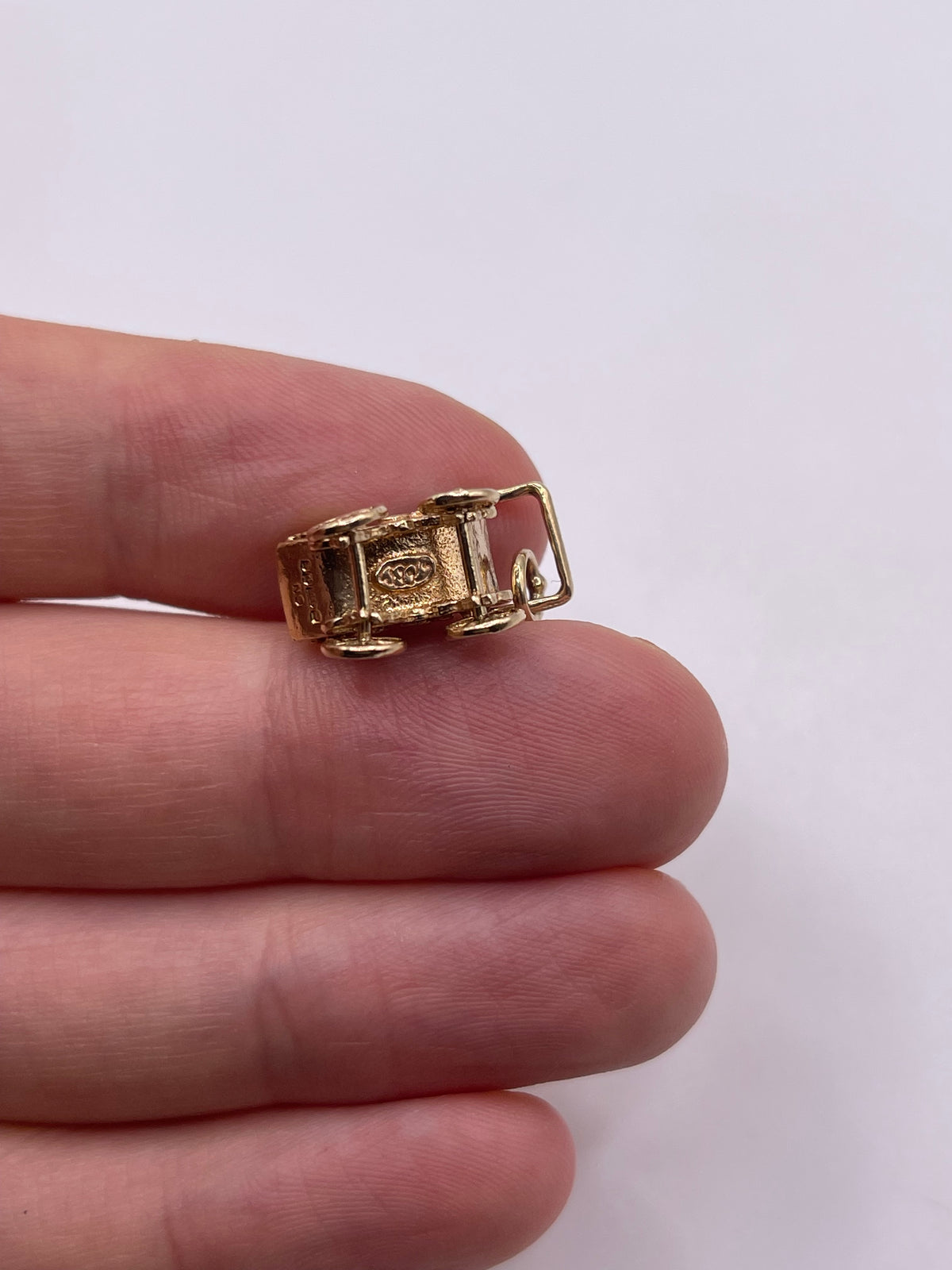 9ct gold pram charm
