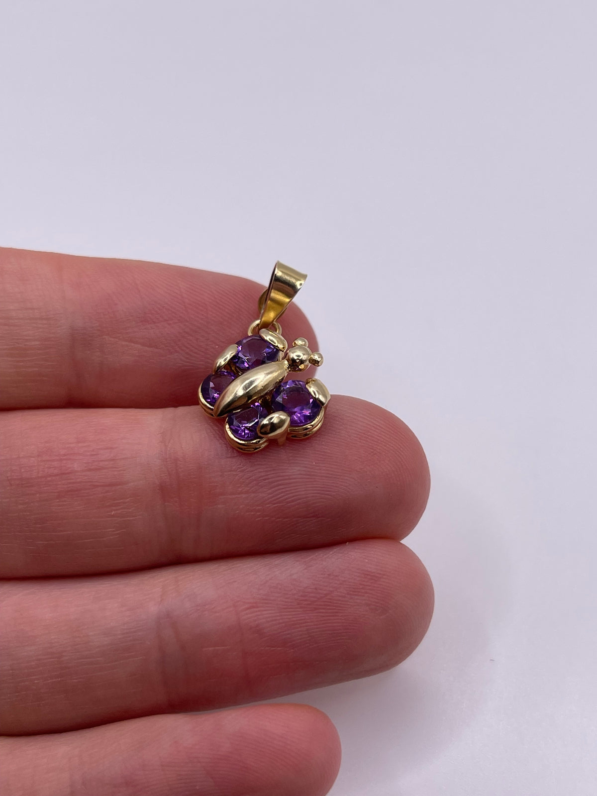 9ct gold amethyst butterfly pendant
