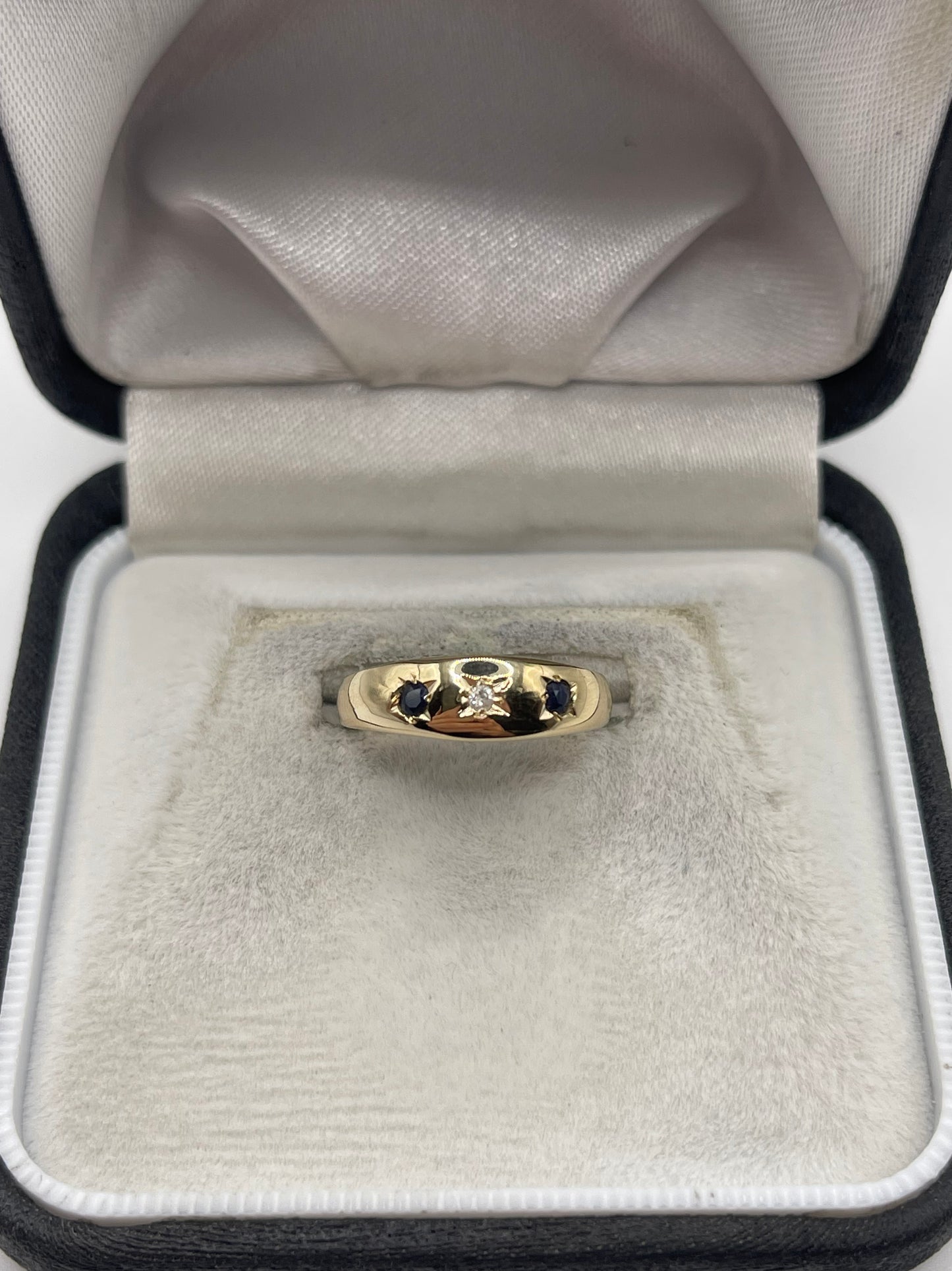 9ct gold sapphire and diamond gypsy ring