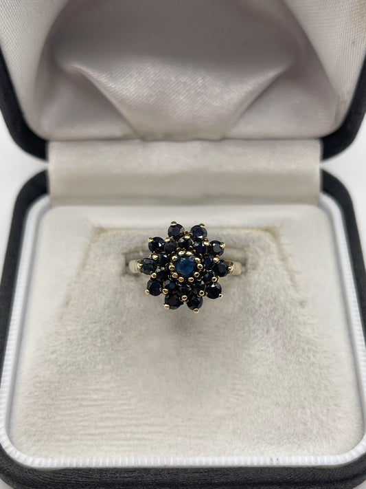 9ct gold sapphire cluster ring