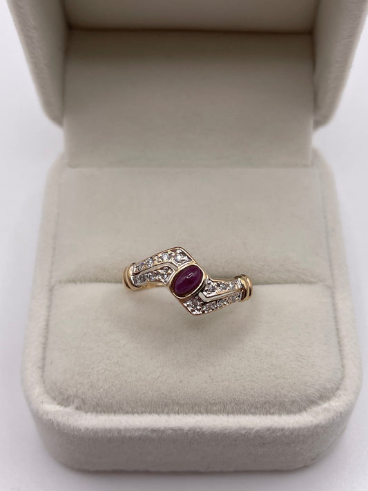9ct gold cabochon ruby and zircon ring