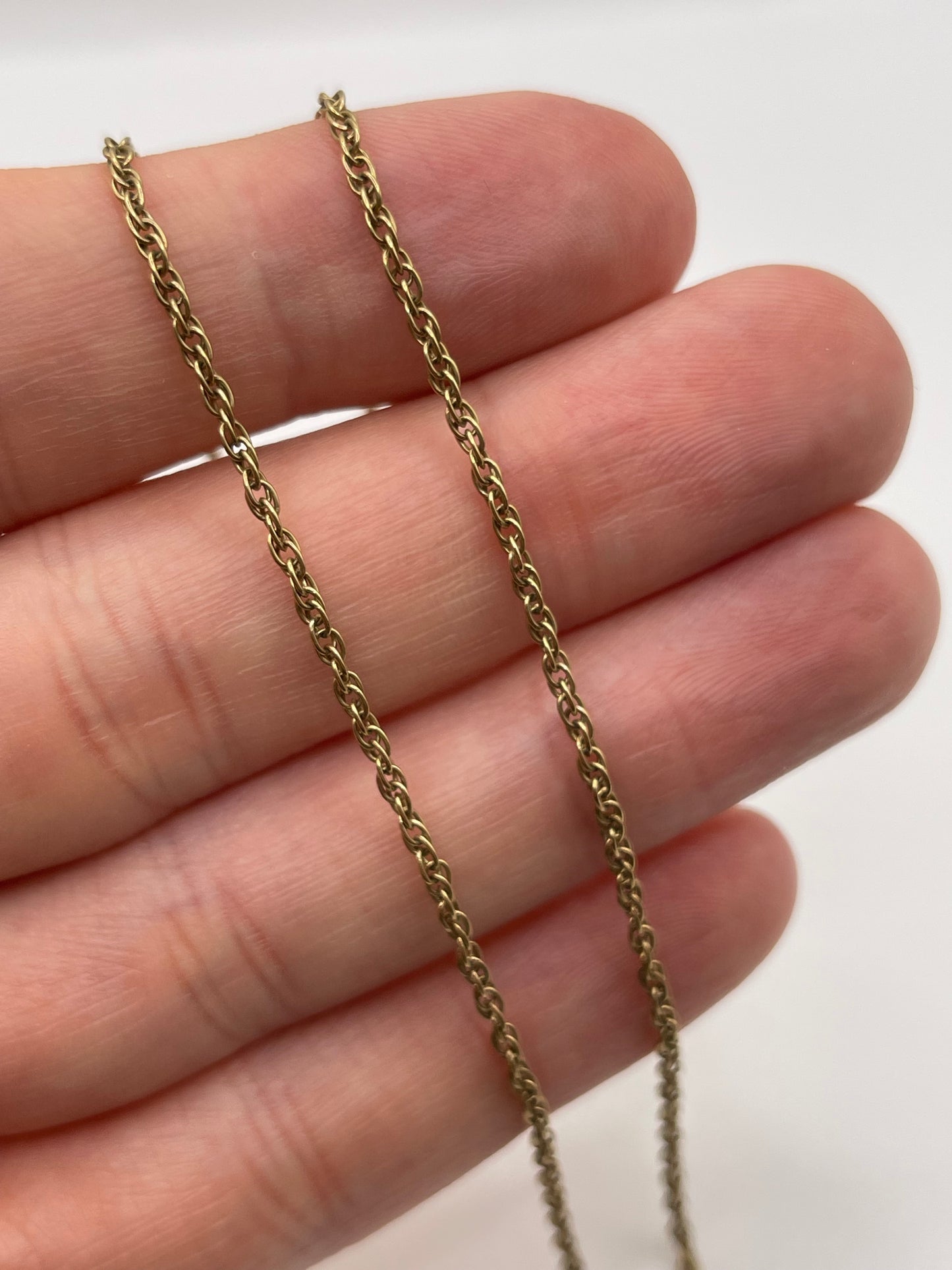 9ct gold chain 152