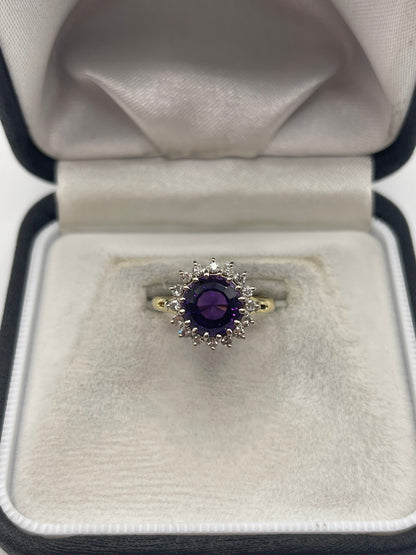 18ct gold amethyst and diamond ring