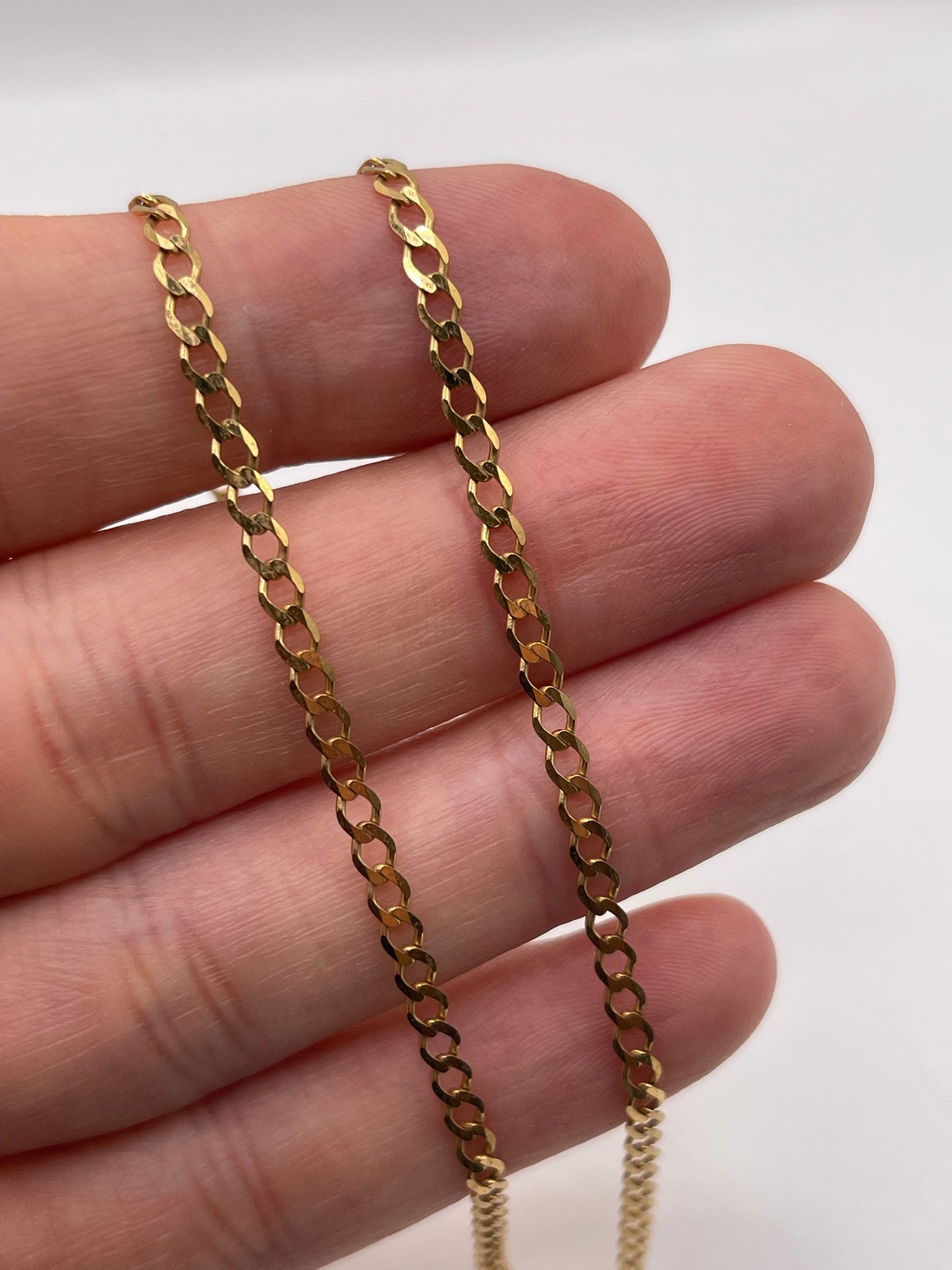 9ct gold chain 151
