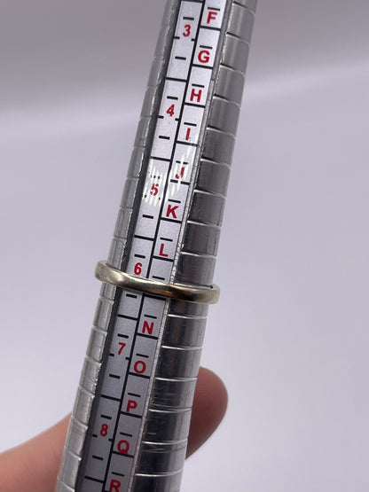 9ct white gold diamond ring