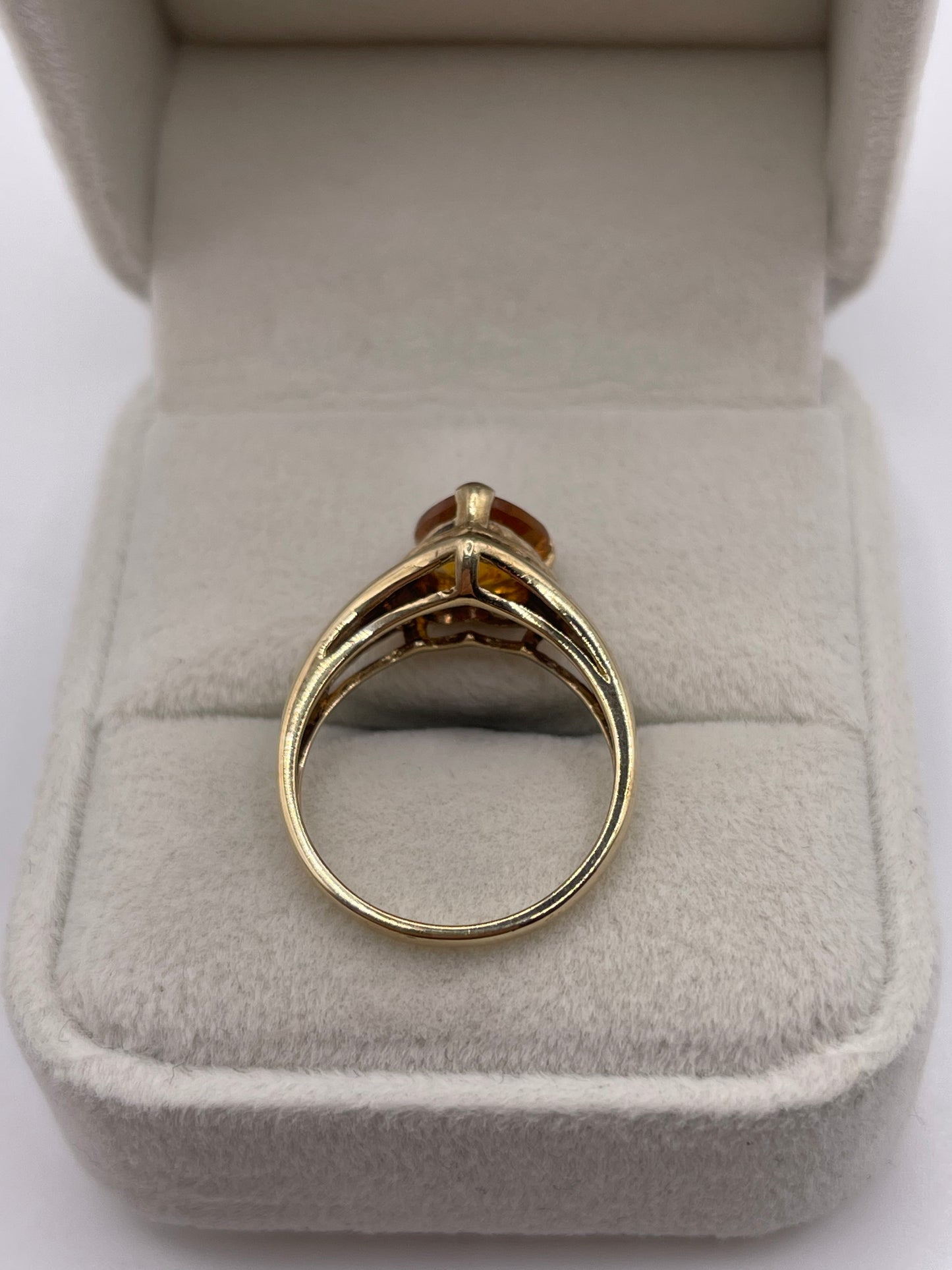 9ct gold citrine heart ring