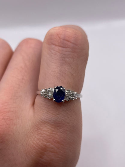 9ct white gold sapphire and diamond ring
