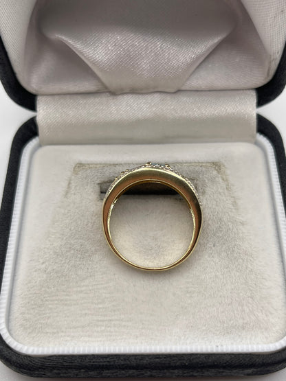 9ct gold topaz and diamond ring