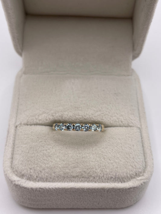 9ct gold blue zircon ring