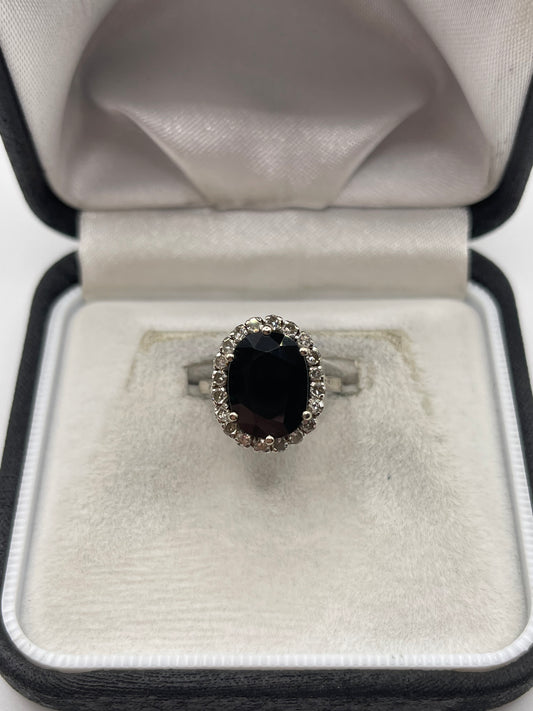 18ct white gold sapphire and diamond ring