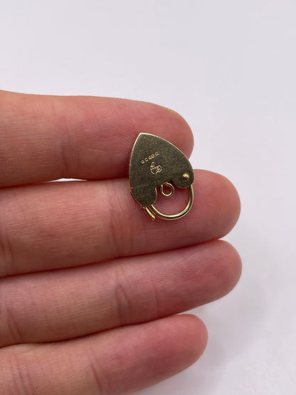 9ct gold padlock 1