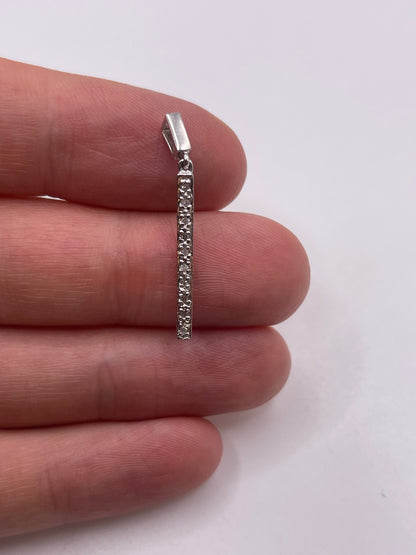 9ct white gold diamond pendant