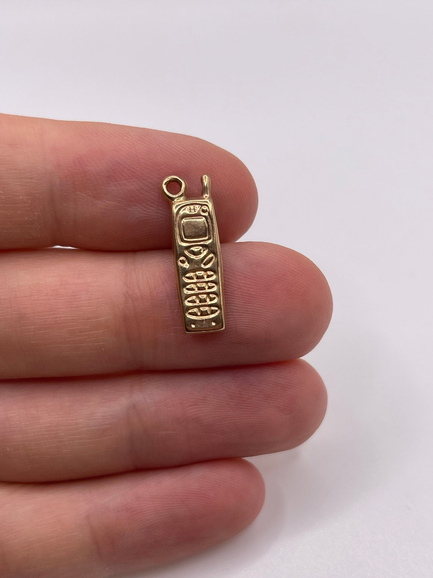 9ct gold mobile phone charm
