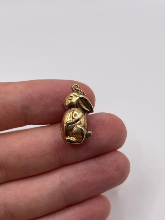 9ct gold bunny charm
