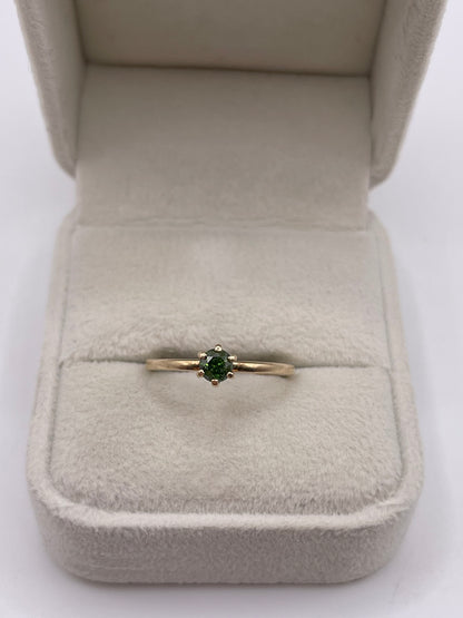 9ct gold green diamond ring