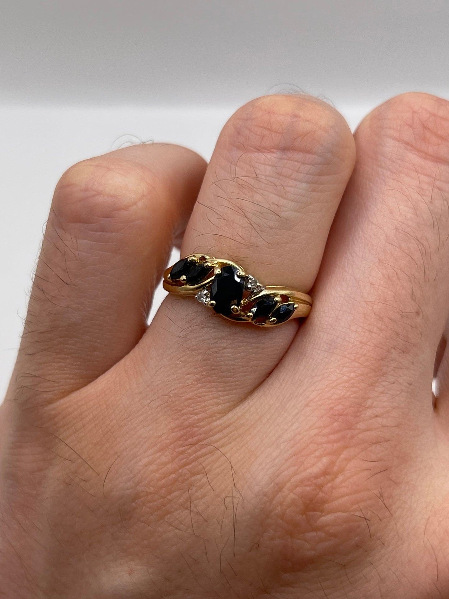 9ct gold sapphire and diamond ring