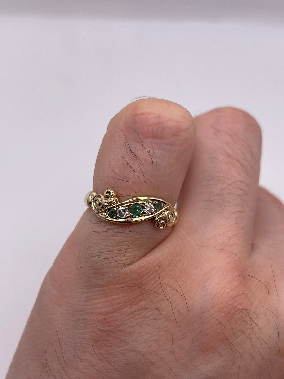 9ct gold emerald and diamond ring