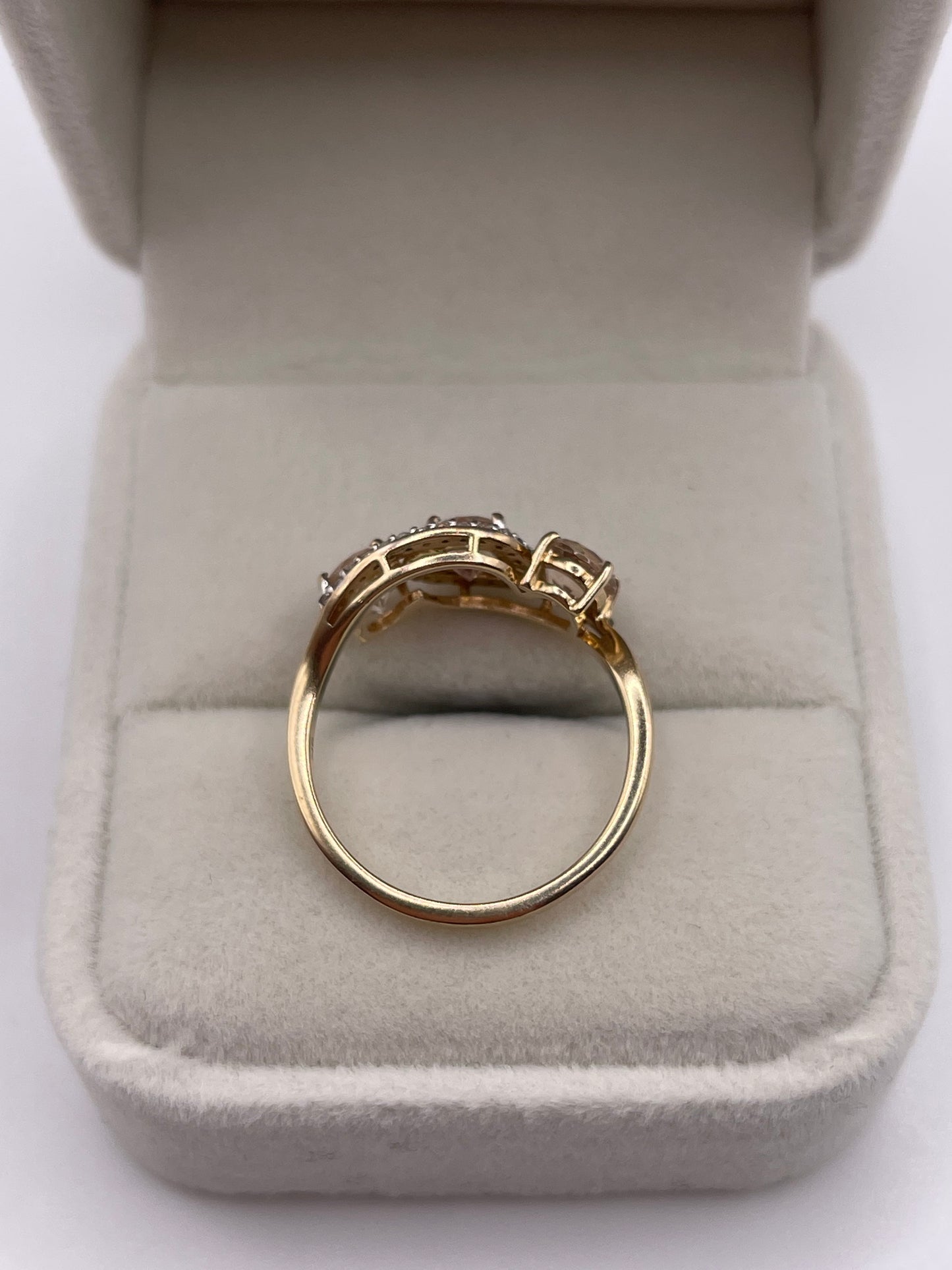 9ct gold morganite and zircon ring