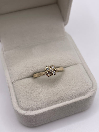 9ct gold diamond cluster ring