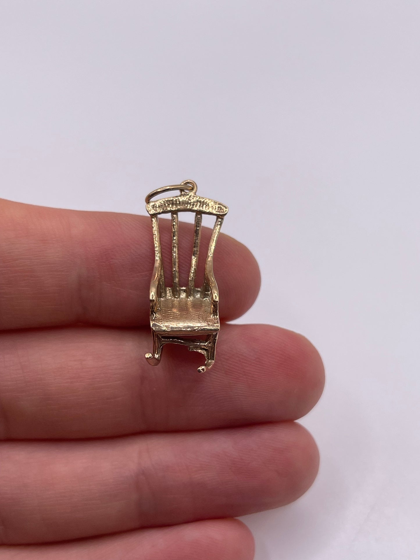 9ct gold chair charm