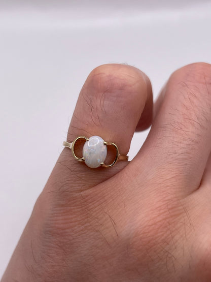 9ct gold opal ring