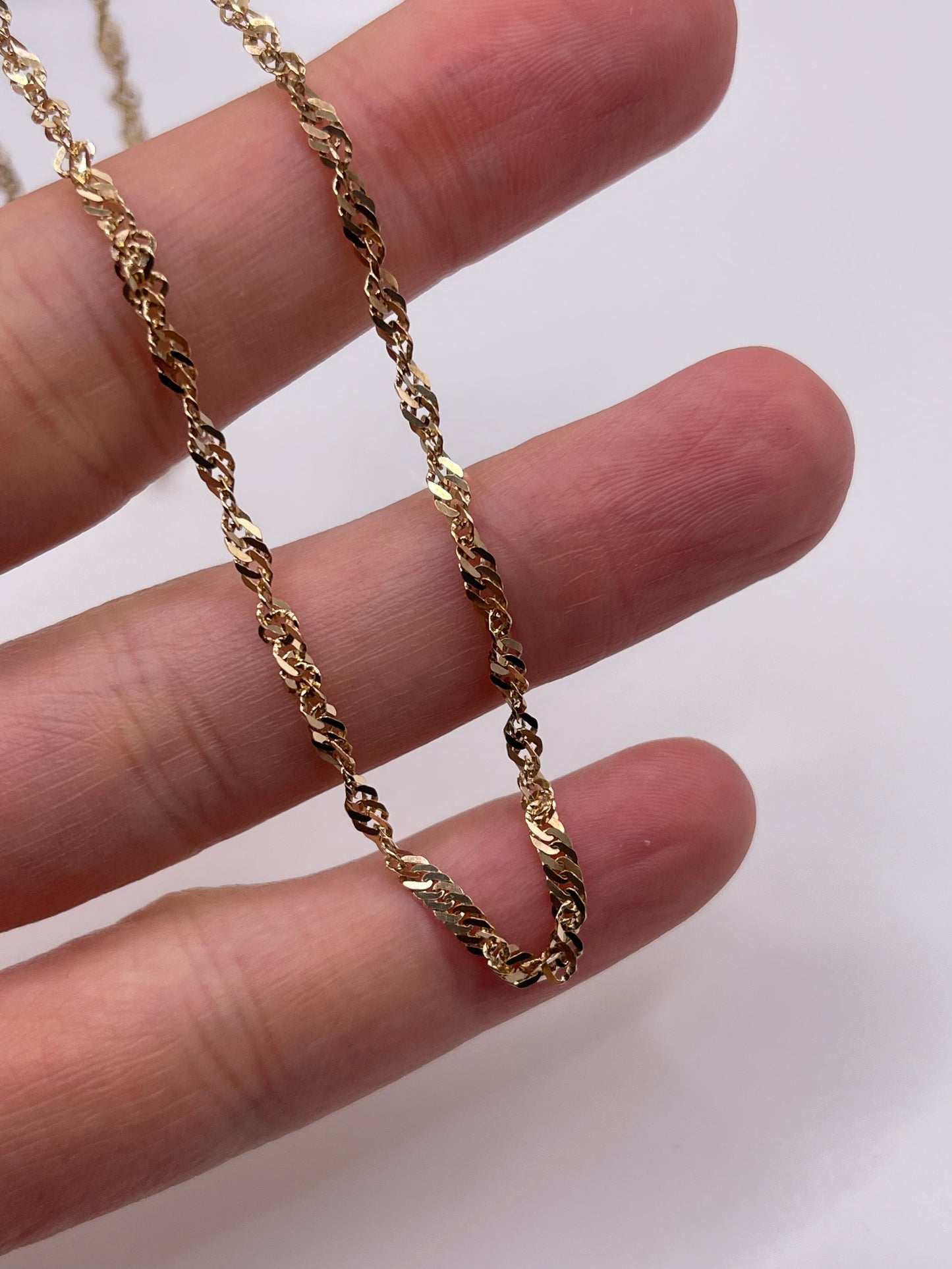 9ct gold chain 69