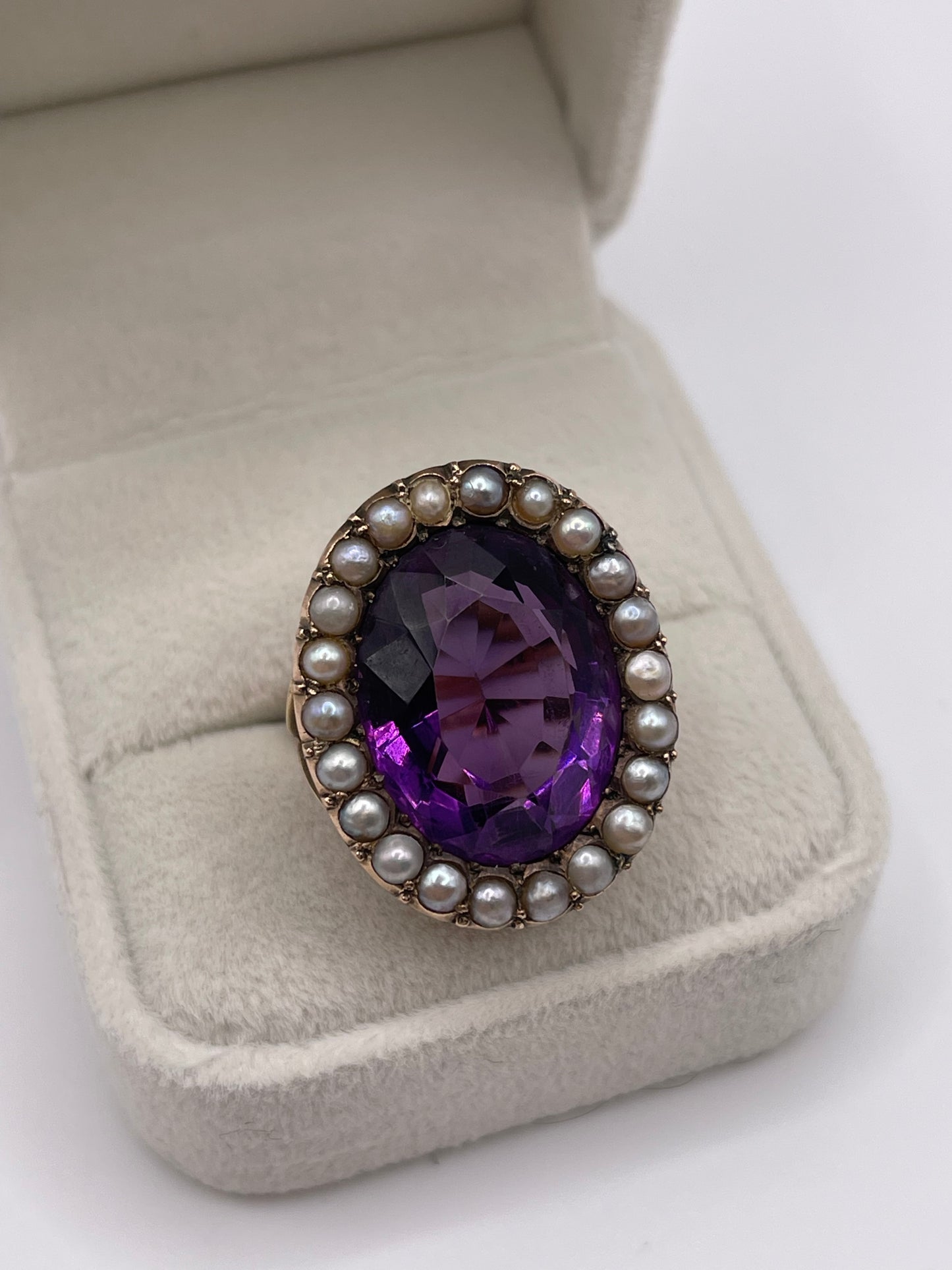 Antique 9ct gold amethyst and pearl ring