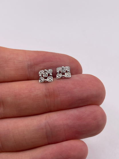 9ct white gold diamond earrinfs