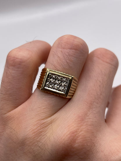 9ct gold diamond signet ring