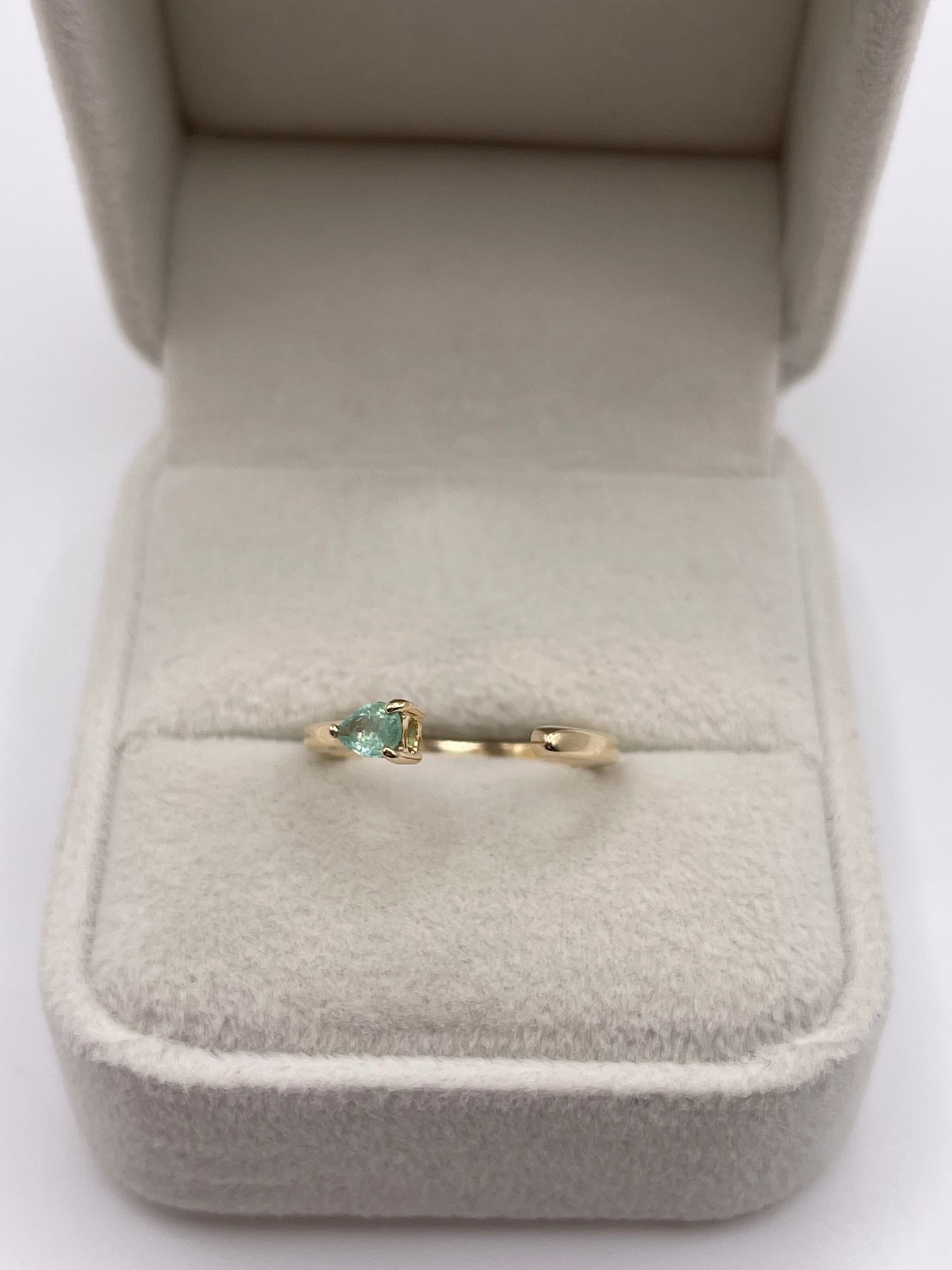 9ct gold tourmaline ring