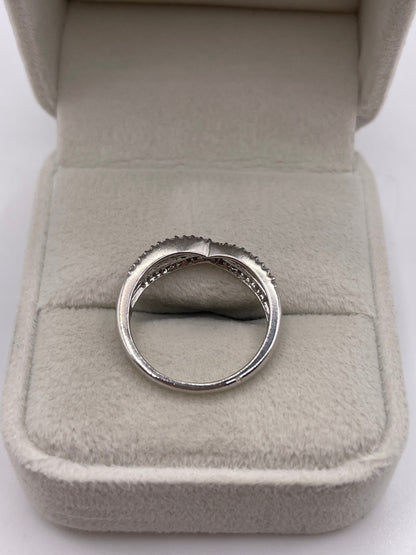 9ct white gold diamond cluster ring