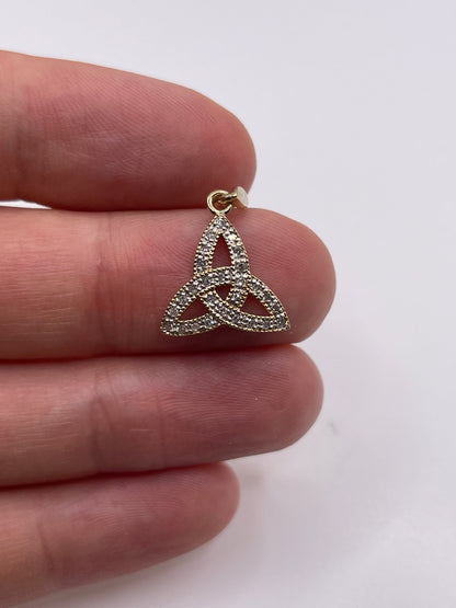 9ct gold diamond knot pendant