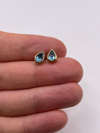9ct gold topaz earrings