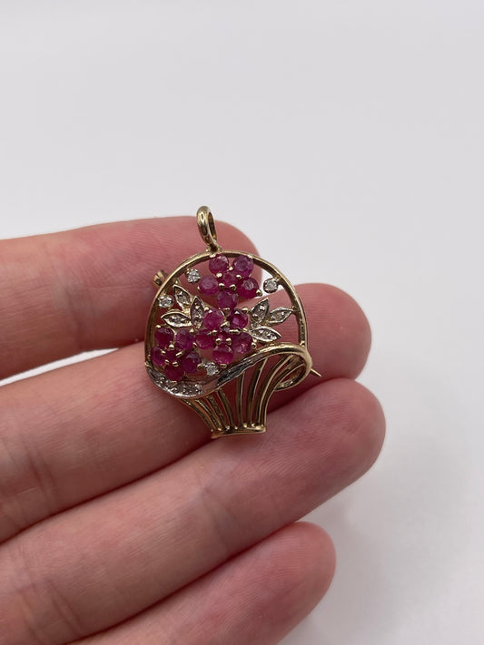 9ct gold ruby and diamond brooch / pendant
