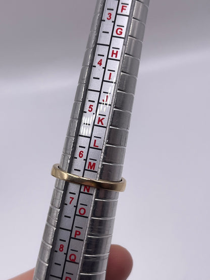 9ct gold emerald and cz ring