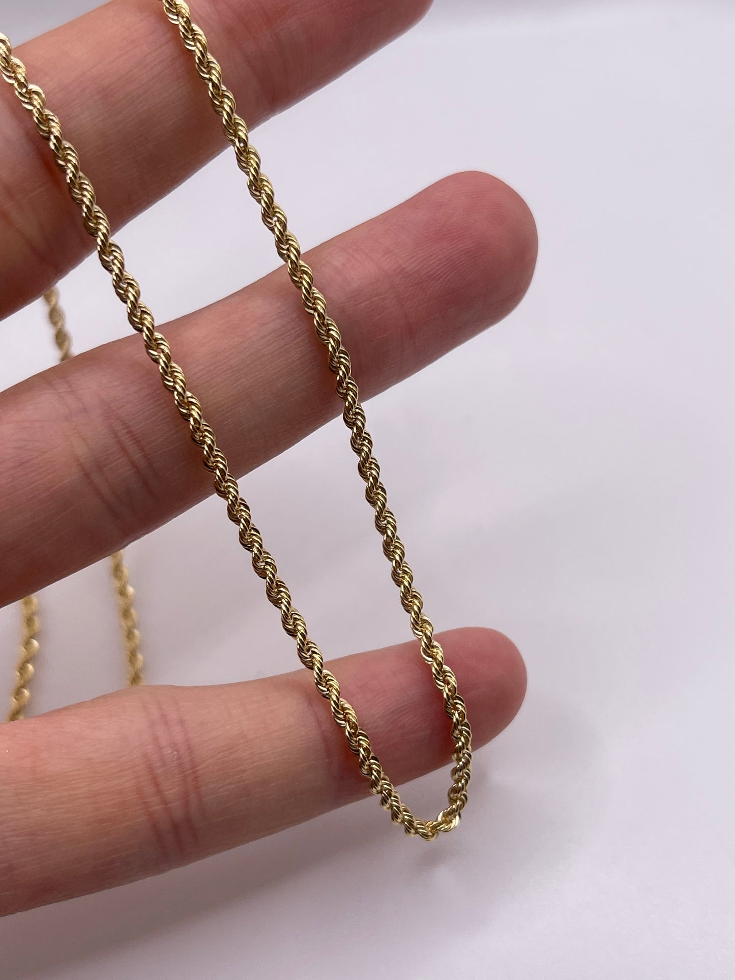 9ct gold chain 272