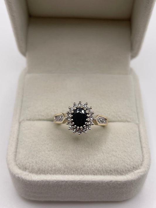 9ct gold sapphire and diamond ring
