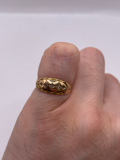 Antique 15ct gold diamond gypsy ring