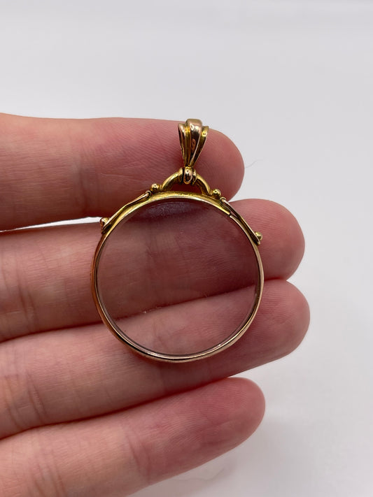 9ct rose gold locket pendant