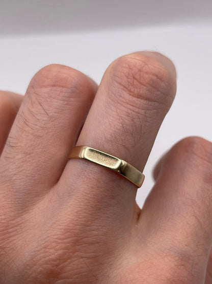 9ct gold band