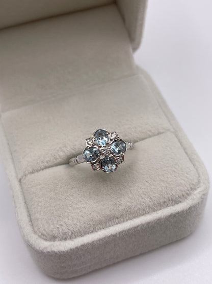 9ct white gold aquamarine and diamond ring